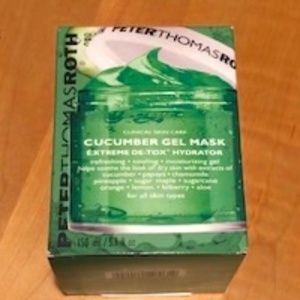 *HOST PICK* Peter Thomas Roth Cucumber Gel Mask *NEW*